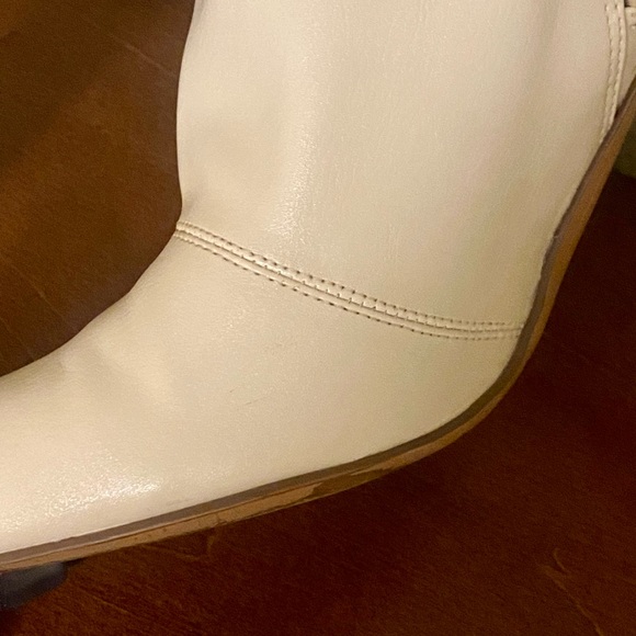 Franco Sarto Kairi Bootie - Picture 5 of 13
